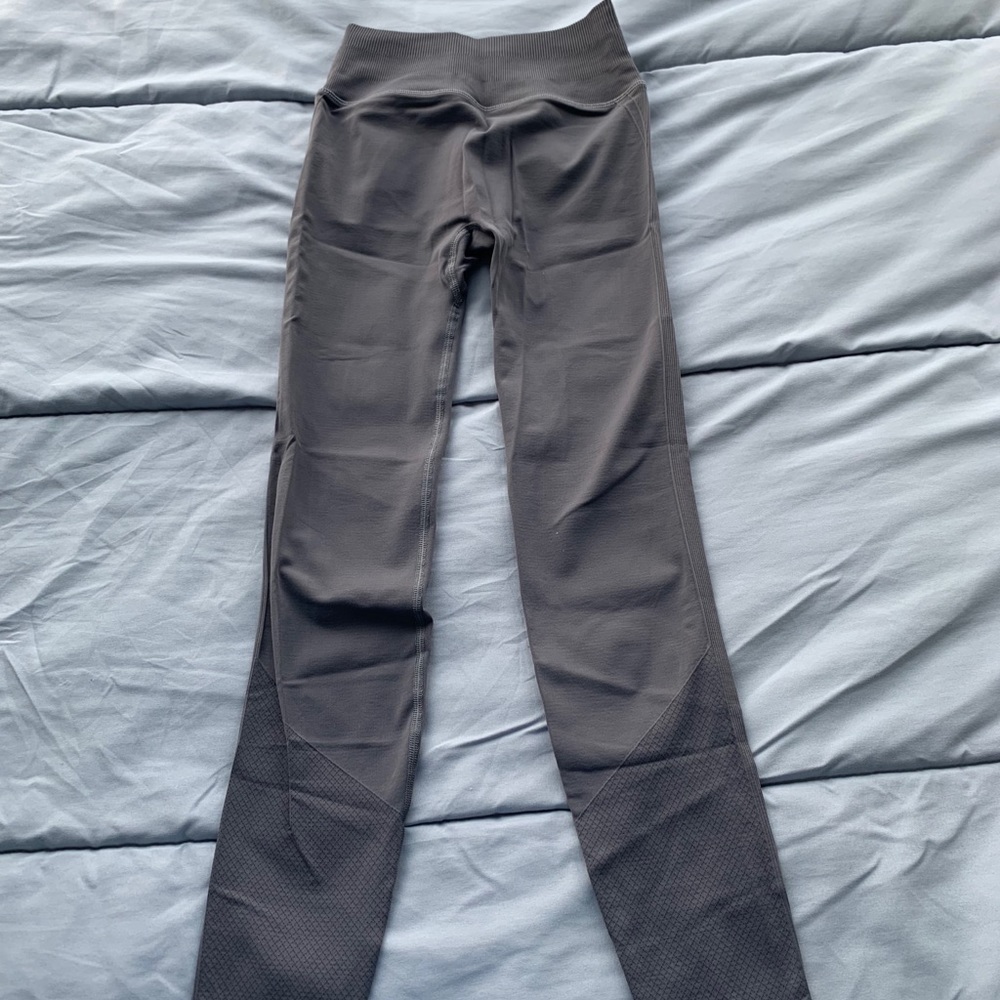 lululemon grey leggings